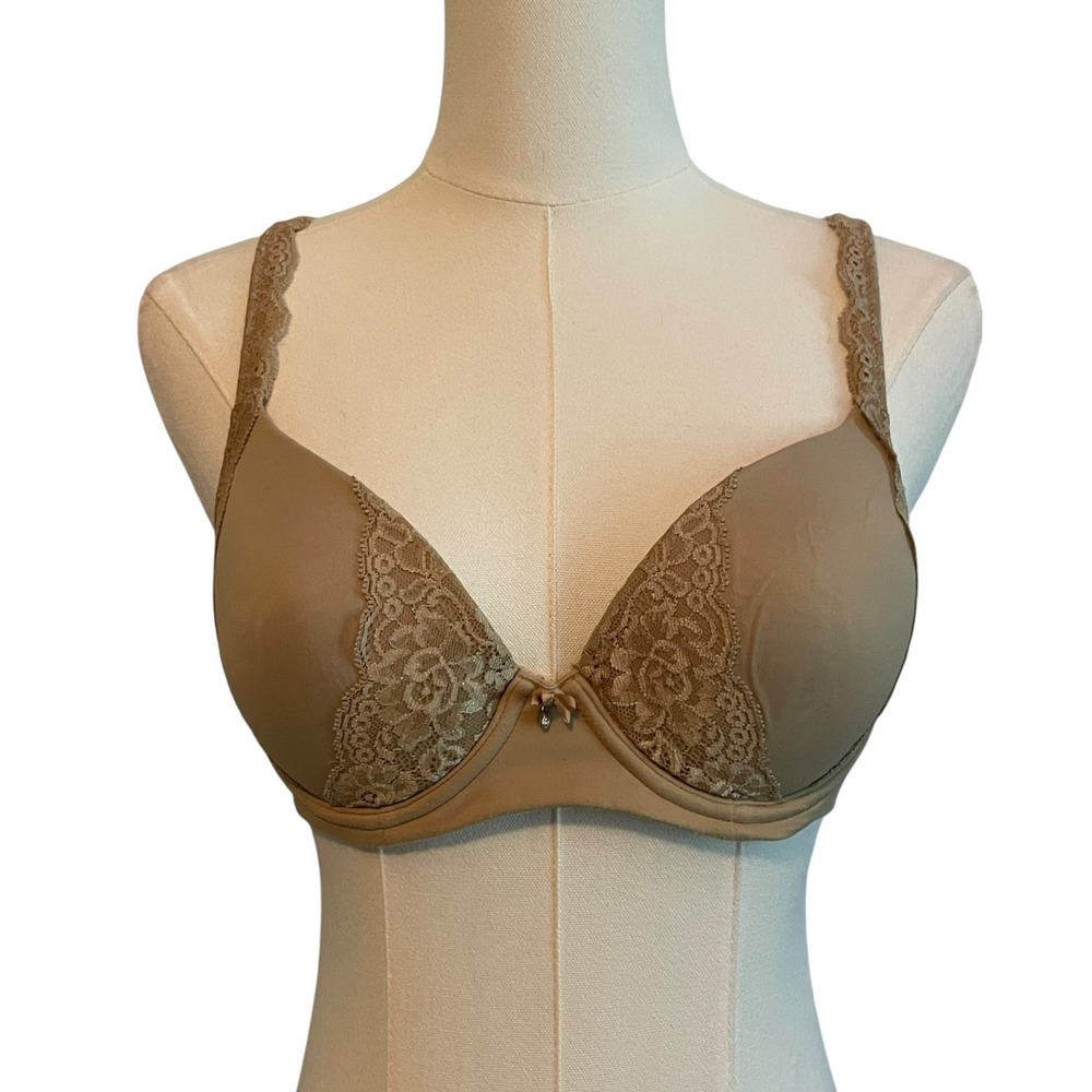 Soma Bra 34B Embraceable Full Coverage Nude Lace Trim Underwire Rhinestone Bow